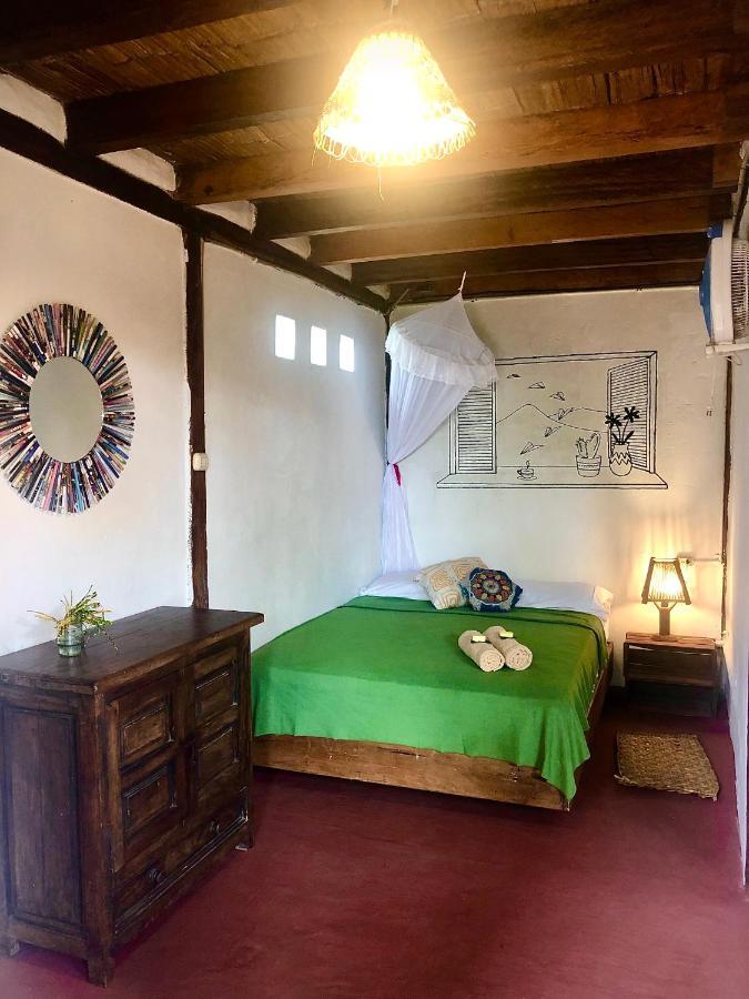 Hostal Los Orishas Ayampe Dış mekan fotoğraf